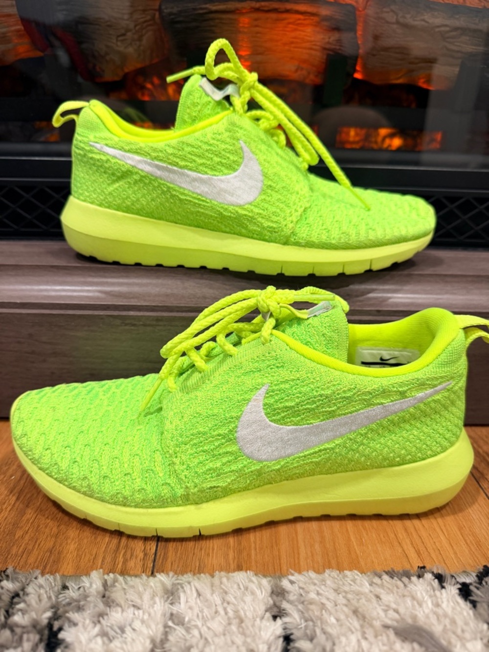 Nike Volt Green Lightweight Knit Running Shoes